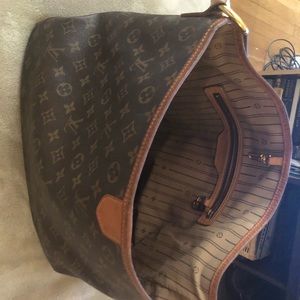Louie Vuitton delightful monogram